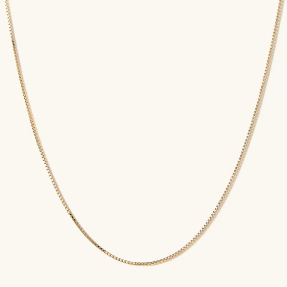 Mejuri - baby box chain necklace - 16-18” - Picture 1 of 3